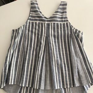 Madewell sleeveless trapeze top